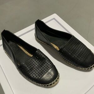 Vince Camuto Espadrilles size 5.5